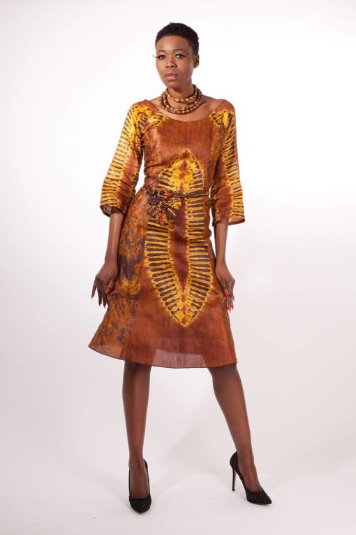 Ensemble en tissu africain teint à la main
