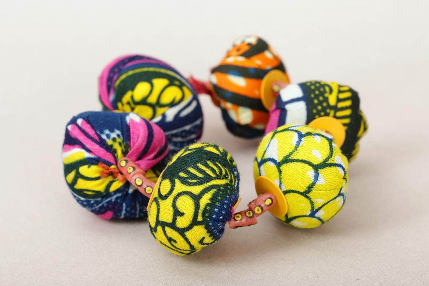 Bracelet En Perles Et Tissu Wax Africouleur
