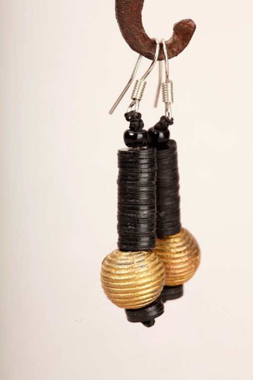 Boucles d'oreilles africaine bronze et bakélite : Avepozo – Image 4