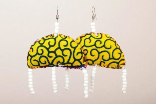 Boucles d'oreilles croissants en tissu africain wax – Image 3