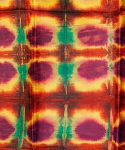 Tissu africain en bazin bordeaux foncé, vert, rouge et crème, motifs ruche