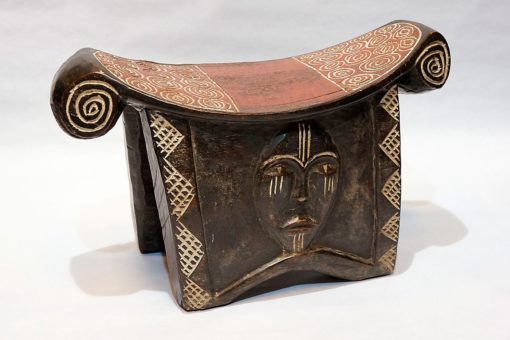 Trône, Siège ou Tabouret africain en bois sculpté - Africouleur