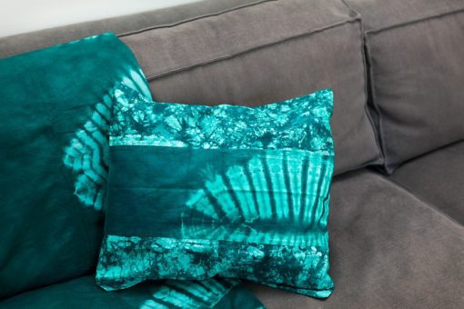 Housse de coussin en tissu africain bazin – Image 5