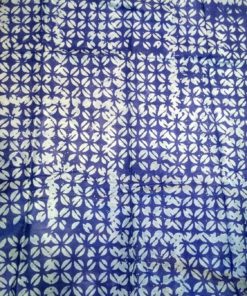 Tissu africain batik au tampon bleu et blanc, motif petits cauris