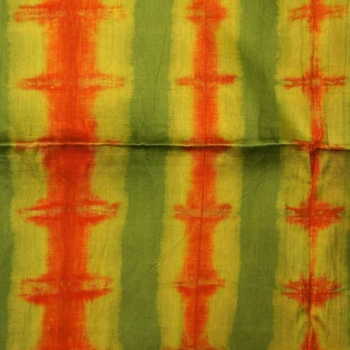 Tissu africain en bazin vert nature et orange, motif infini