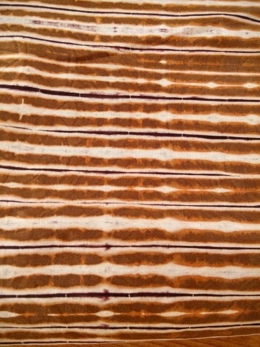 Tissu africain en bazin marron, brun et ivoire, motif étoffe