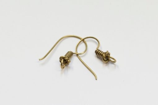 Crochets d’oreilles en bronze