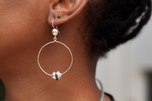 Boucle d’oreilles ethnique touareg : créole avec boule