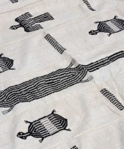 Couvre lit traditionnel tissé au Burkina Faso