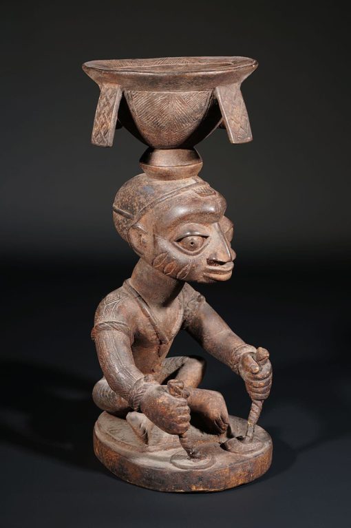 statue africaine yorouba porteur de coupe adjéré