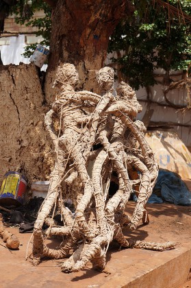Les sculptures d'Aké O'Lokan