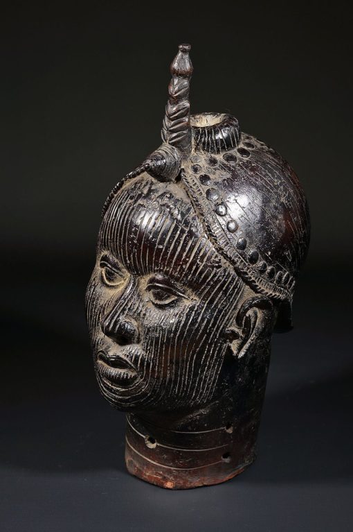 Tête en bronze du royaume d'Ifé des Yorubas au Nigéria