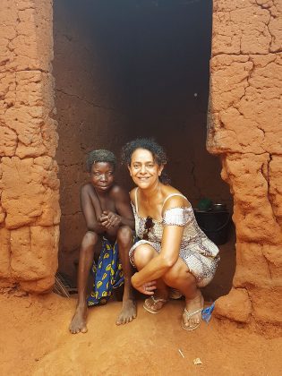 La femme du féticheur vaudou et Férouz