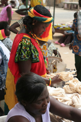 Le marché des perles au Ghana