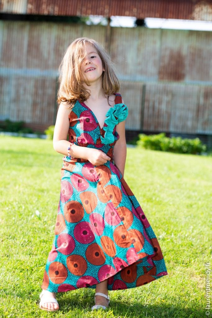 Robe fillette rosette en tissu wax Africouleur