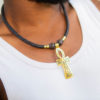 Collier africain en cuir tressé avec pendentif Ankh en bronze