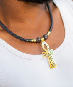 Collier africain en cuir tressé avec pendentif Ankh en bronze