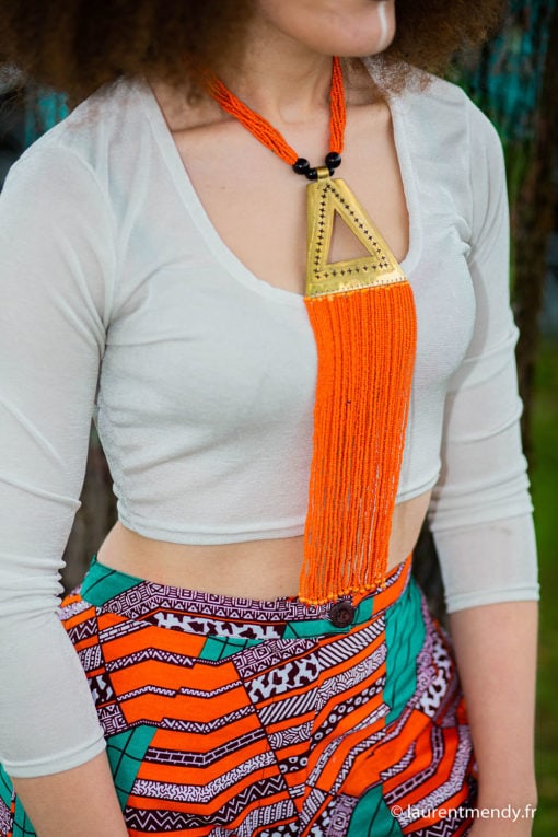 Collier bronze et perles orange