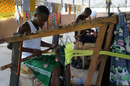 Tissage de Kenté au Ghana