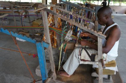 Tissage de Kenté au Ghana