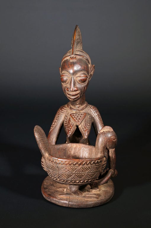 Statuette africaine Agéré Yoruba porteuse de coupe