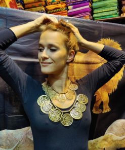 Collier en bronze frappé