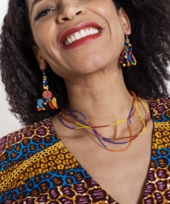 Bijoux africains colorés