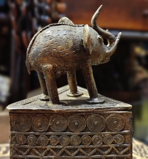 Boite à bijoux africaine Ashanti en bronze du Ghana